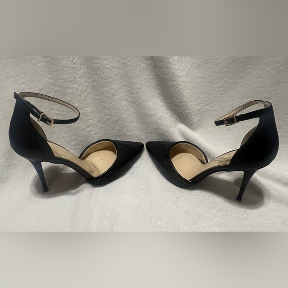 Jessica Simpson black quilted pointy toe ankle strap high heel size 10 - Picture 9 of 12